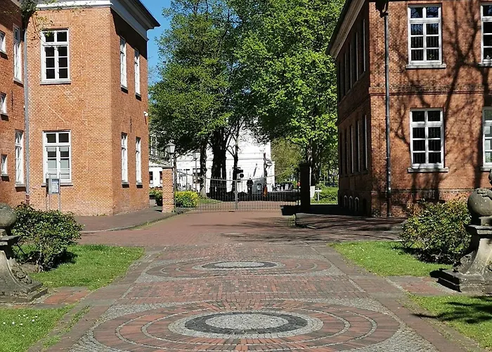 Irene In Strackholt Apartment *
